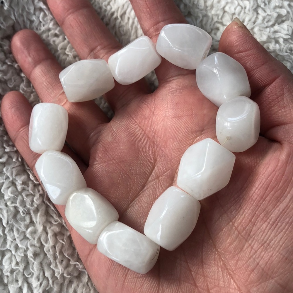4/$25🛍 White Stretch Elastic Chunky Bracelet